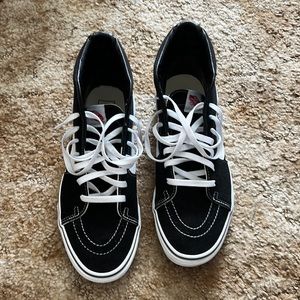Size 11 High Top Vans